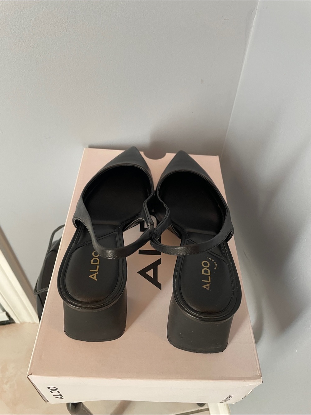Aldo Uliana Slingback Block Heel - Picture 4 of 10